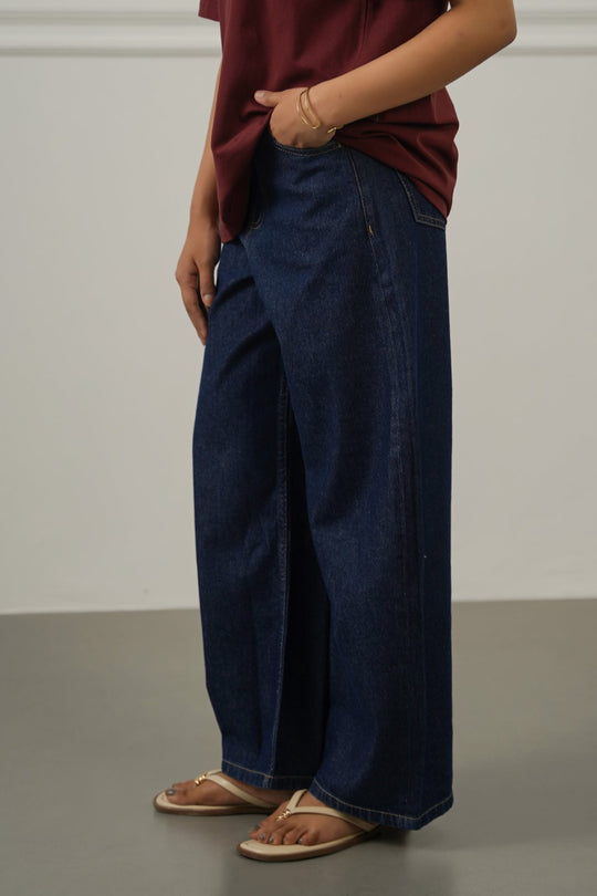 CASUAL EVERYDAY JEANS