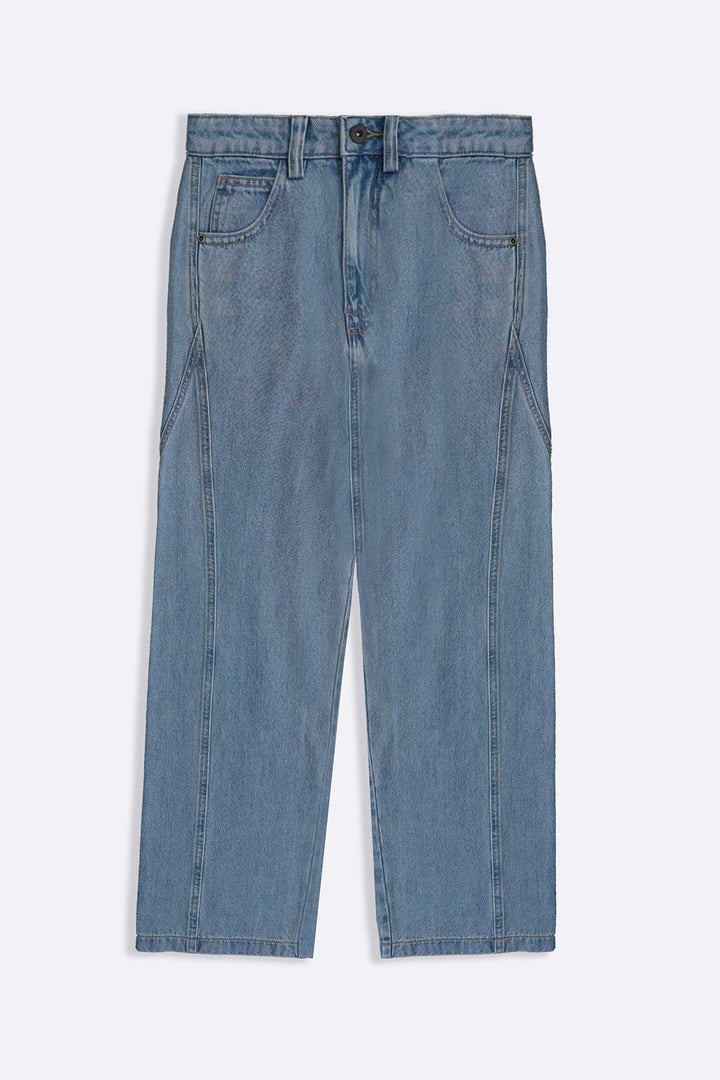 MID BLUE MID RISE BARREL JEANS
