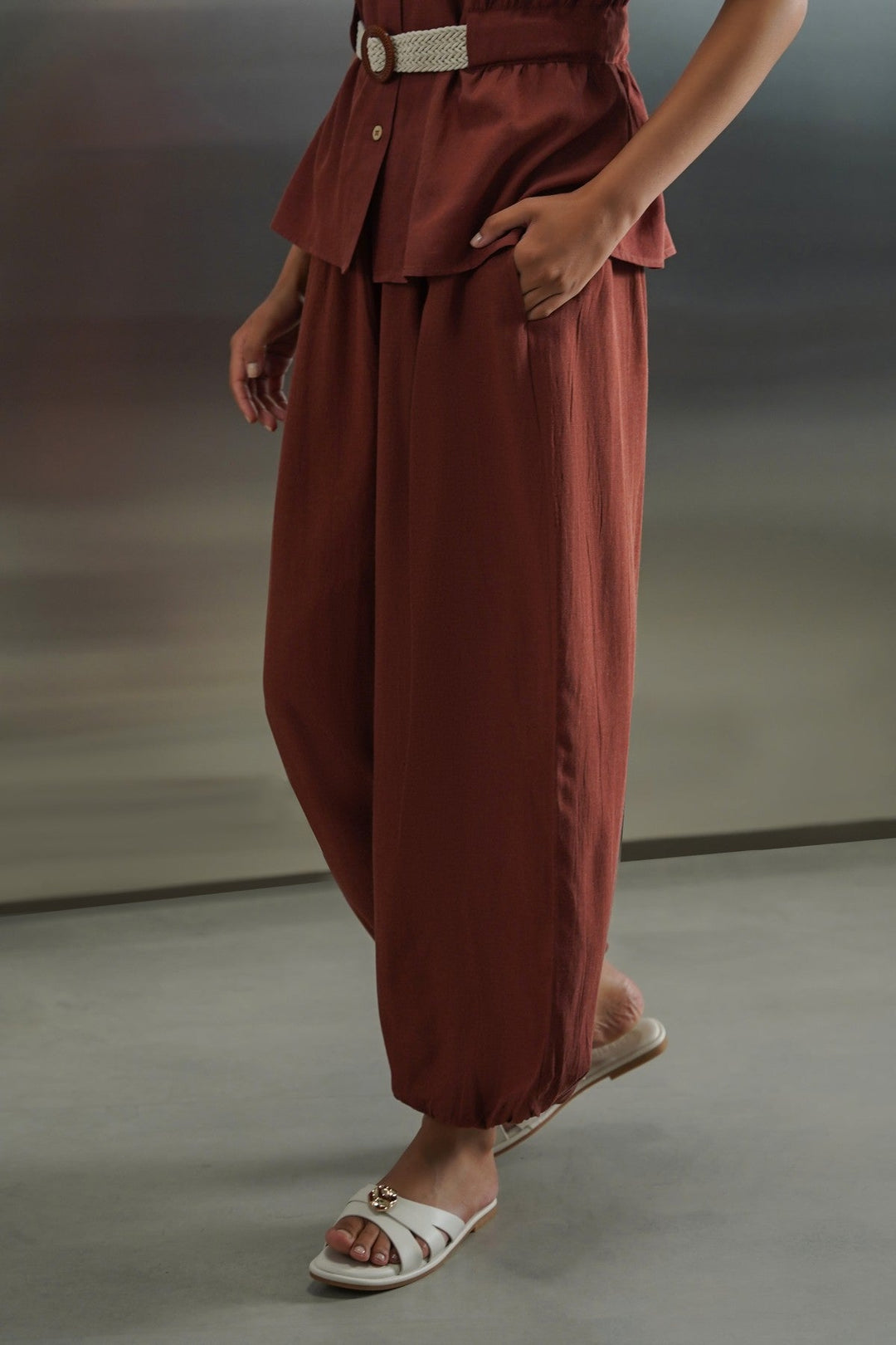 RUST SAFARI BALLOON PANTS