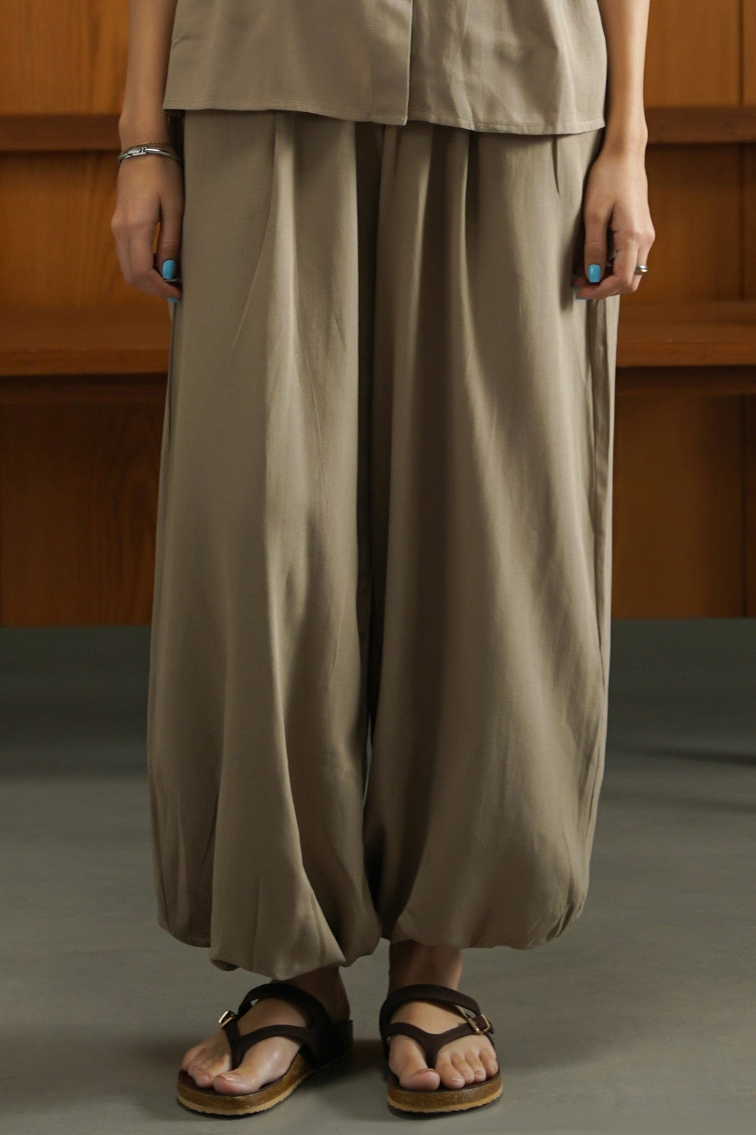 TAUPE SAFARI BALLOON PANTS