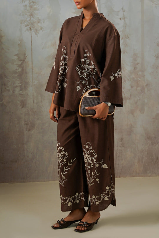 BROWN COCOA EYELET BARREL CULOTTES