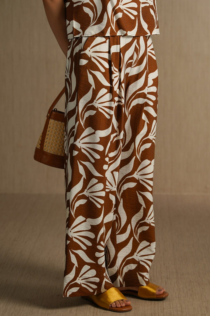 BROWN WHITE TROPIC FLOW PANTS