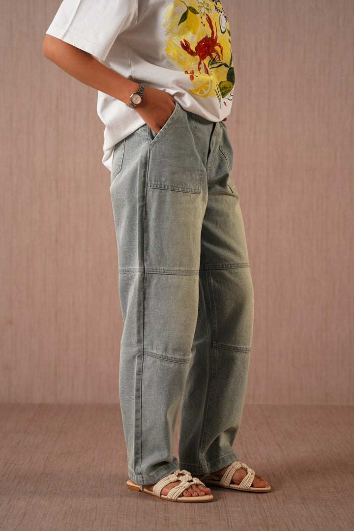 LIGHT BLUE PANEL SEAM JEANS