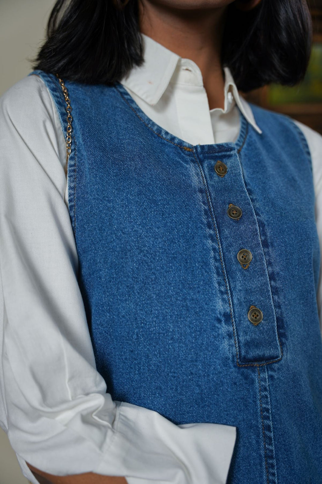 MID BLUE FARMHOUSE DENIM DRESS