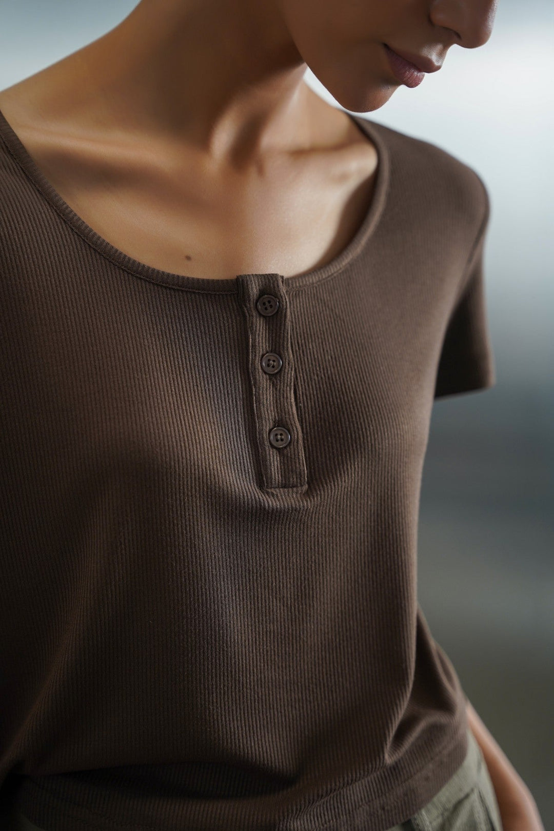 DARK BROWN HENLEY CREW TEE