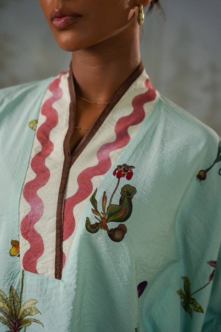 AQUA FLOWERS IN WATER KAFTAN SHIRT
