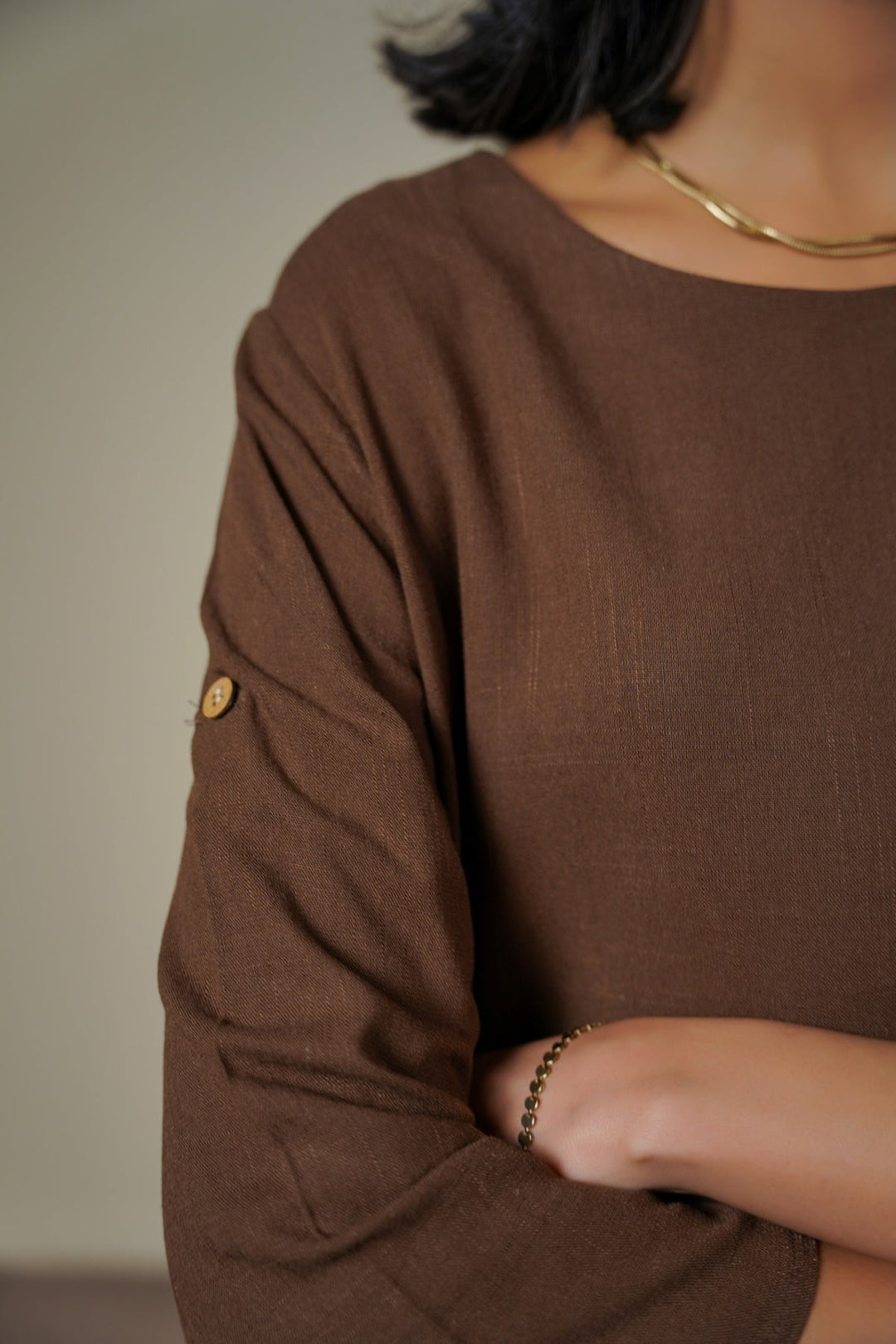 COFFEE SCOOP HEM LINEN BLEND TUNIC