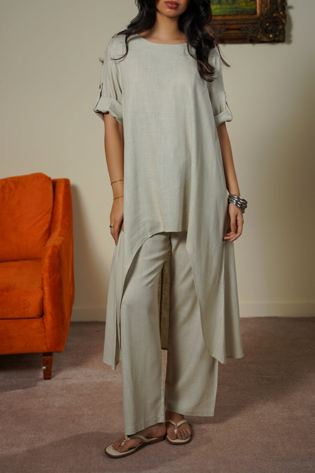 OAT WHITE SCOOP HEM LINEN BLEND TUNIC