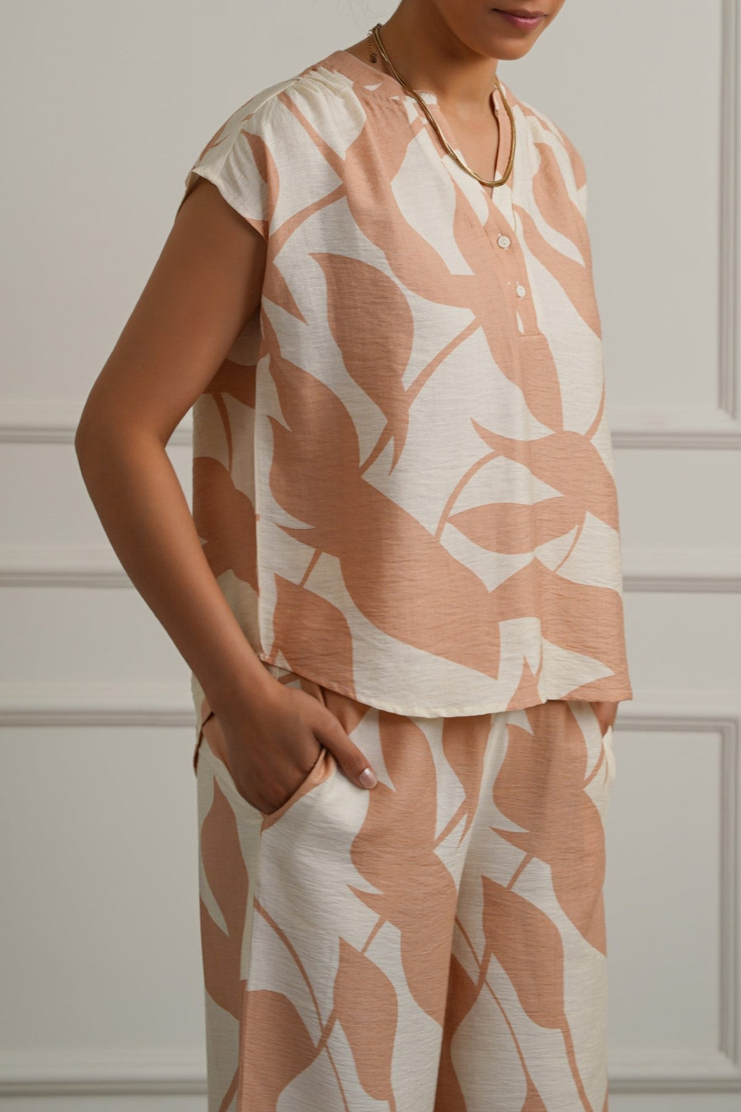 TEA PINK ABSTRACT RESORT SHIRT