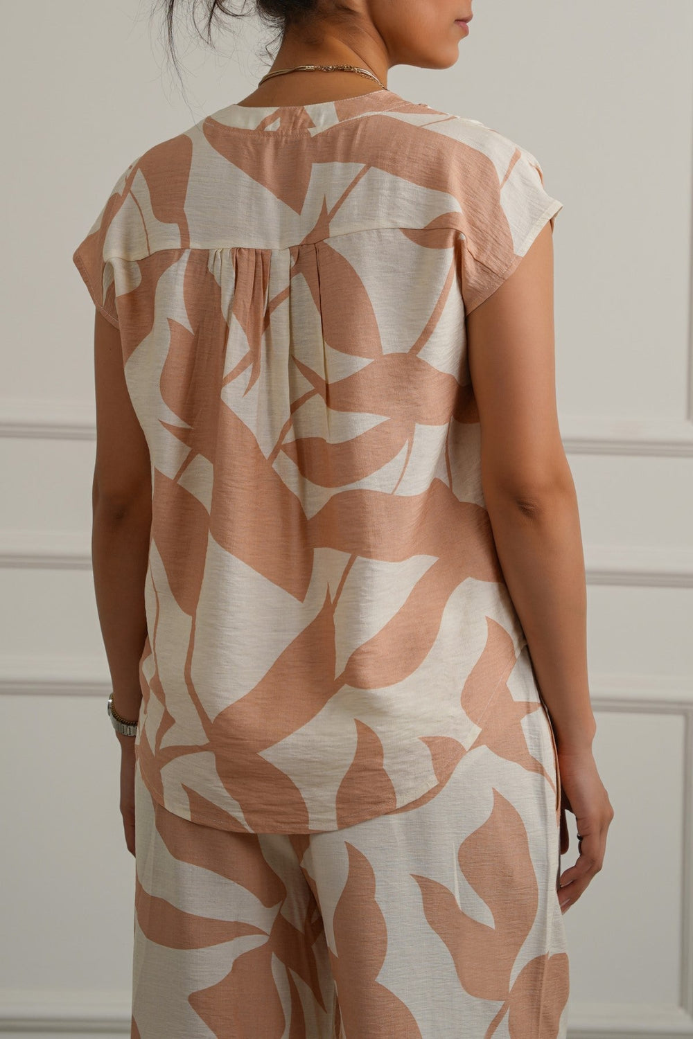 TEA PINK ABSTRACT RESORT SHIRT