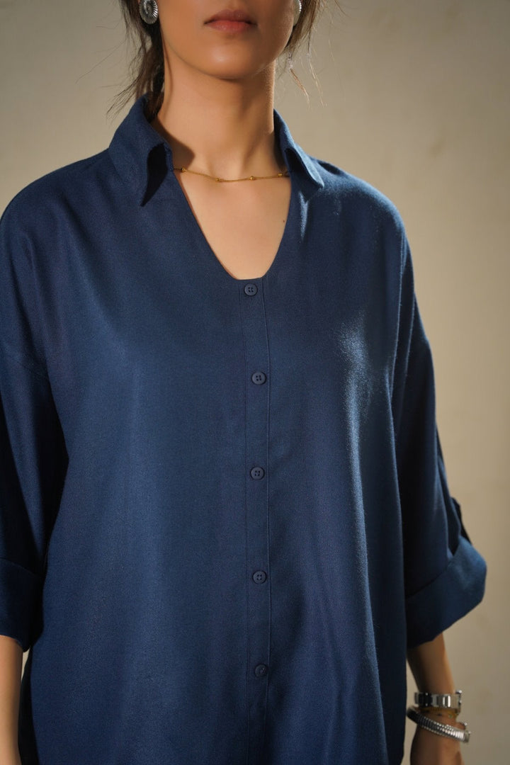 NAVY EASY BREEZE TOP