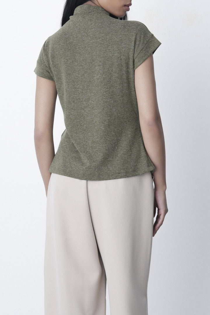 OLIVE-KNOT FUNNEL TOP