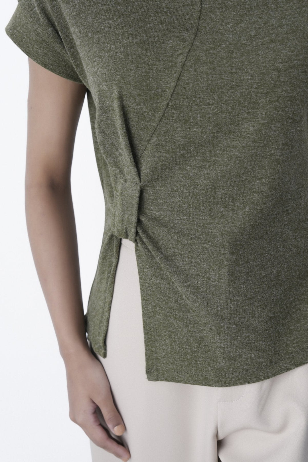 OLIVE-KNOT FUNNEL TOP