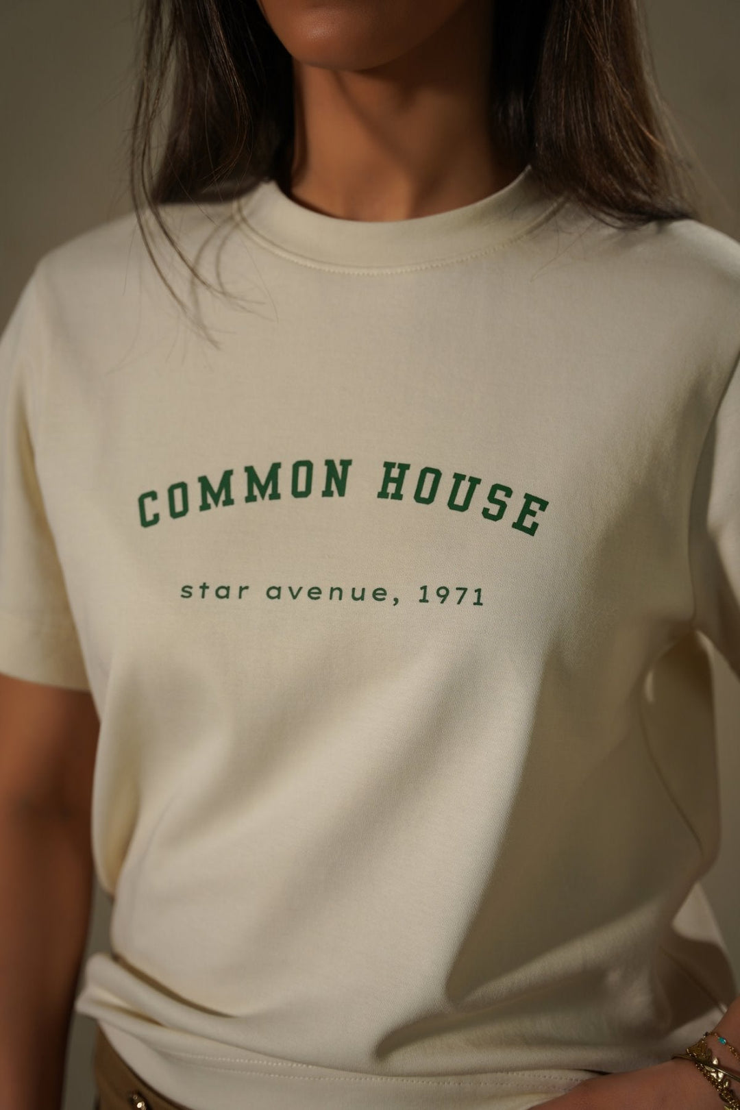 IVORY COMMON HOUSE TEE