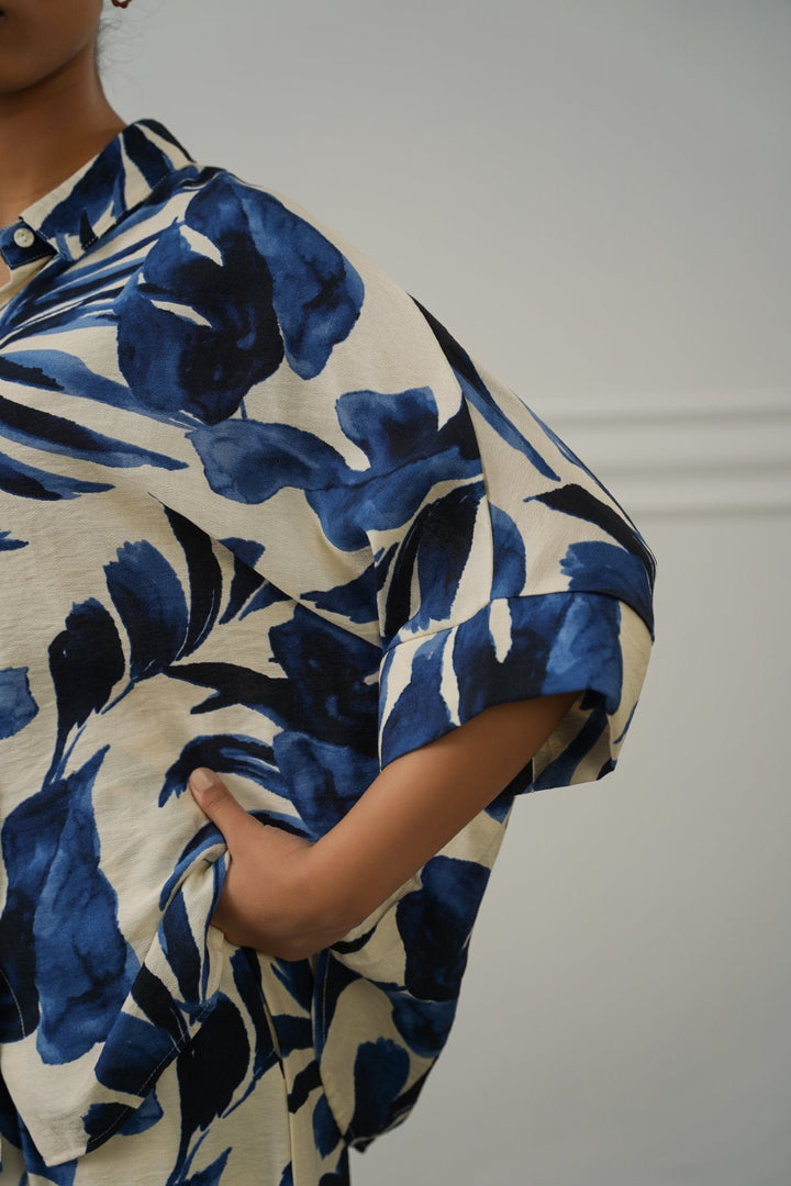 BLUE INDIGO PALM RESORT SHIRT