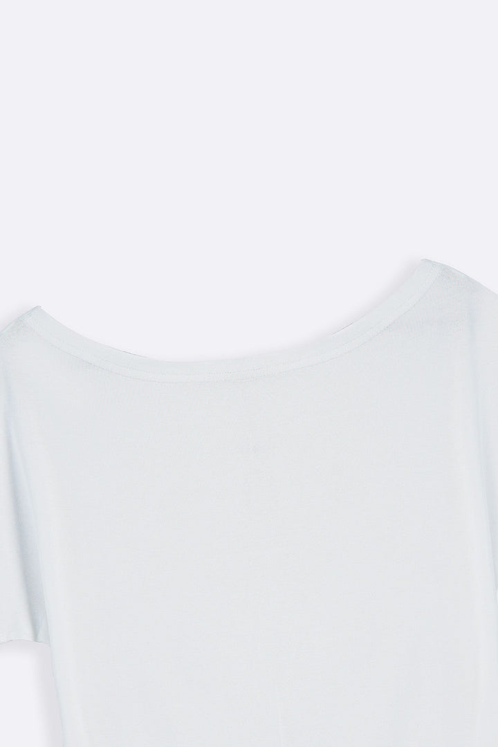 WHITE BARE SHOULDER TEE