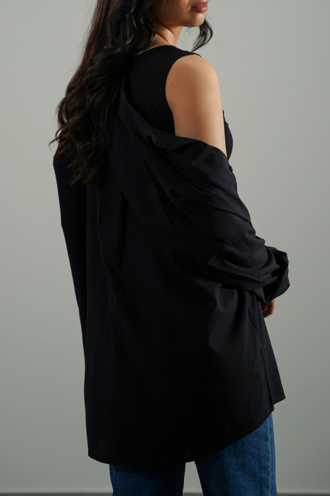 BLACK NOWHERE TANK