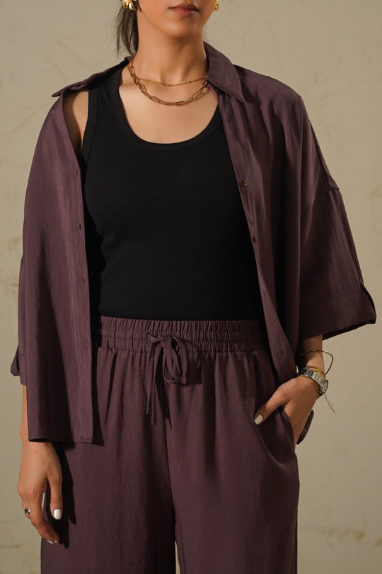 BLACK SCOOPNECK TANK