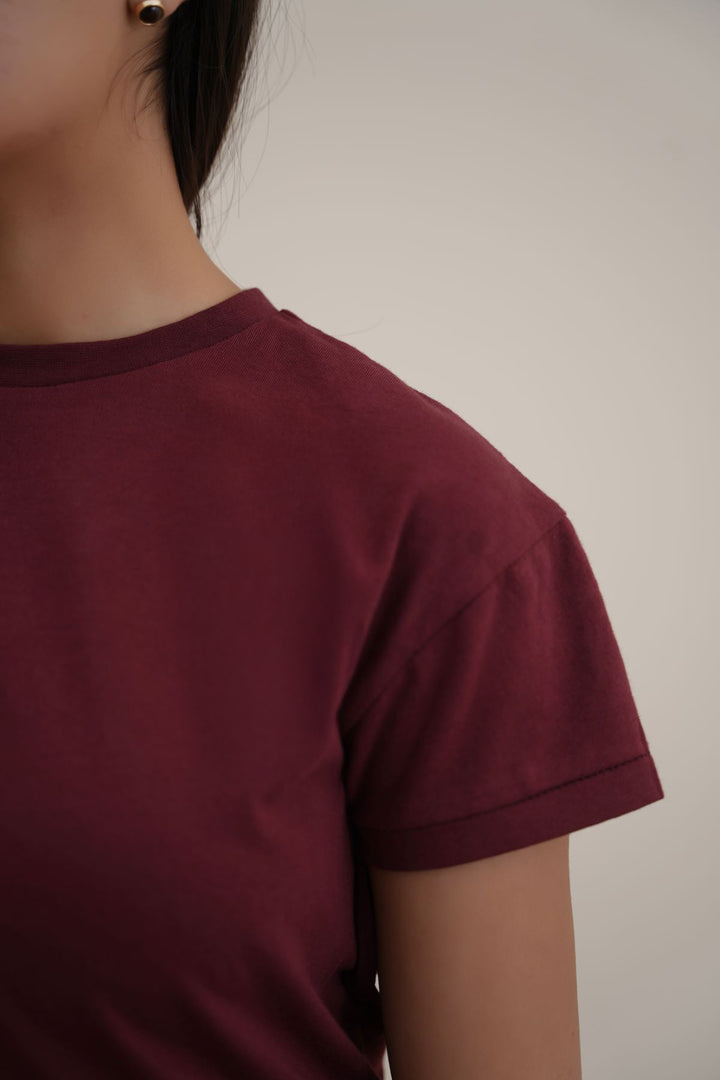 MAROON EVERYDAY STAPLE TEE
