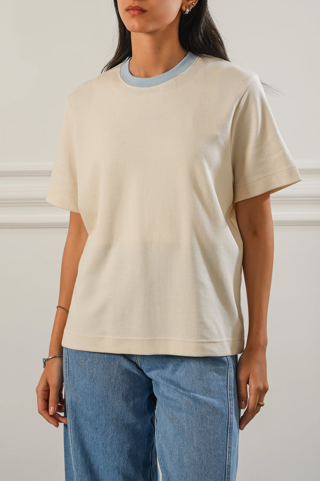 IVORY CROPPED CONTRAST TEE