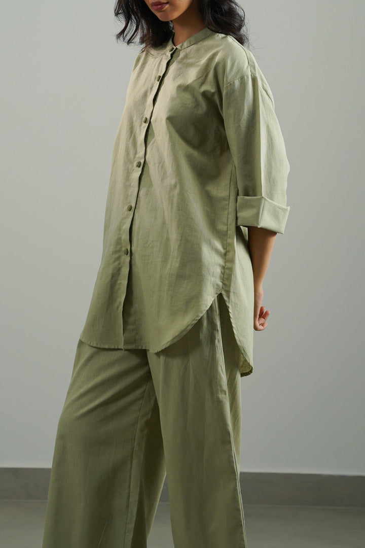 GREEN BASIC BAND COLLAR SHIRT