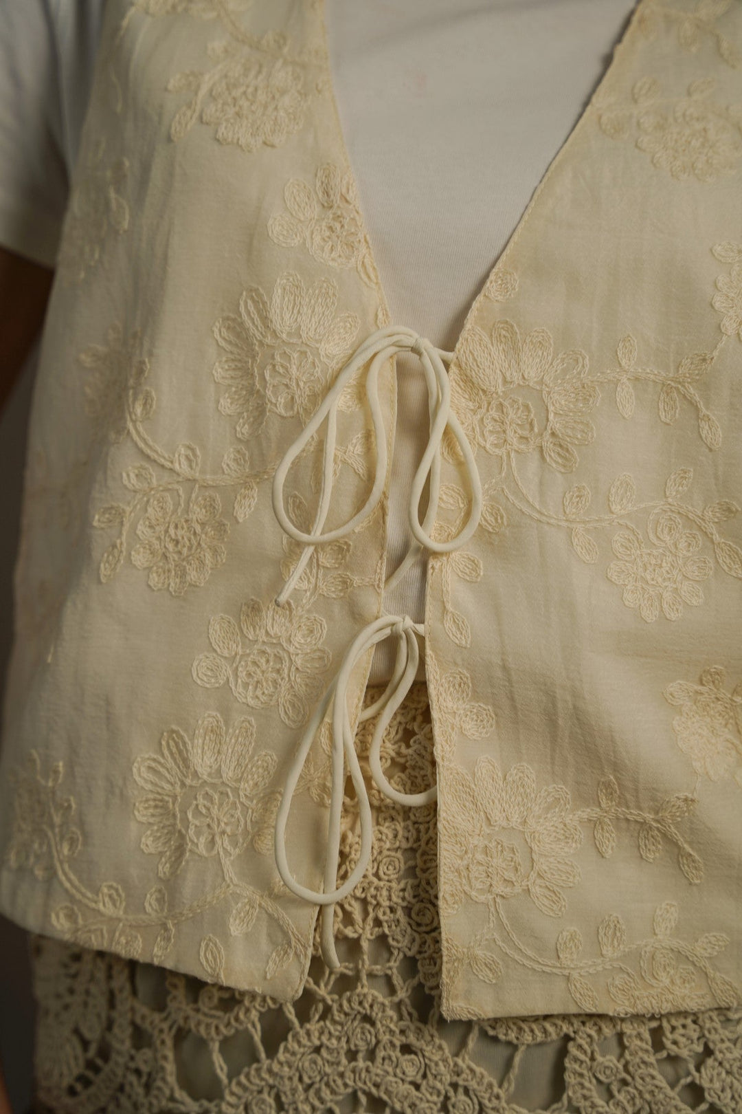 OFF WHITE IVORY ARTISAN VEST