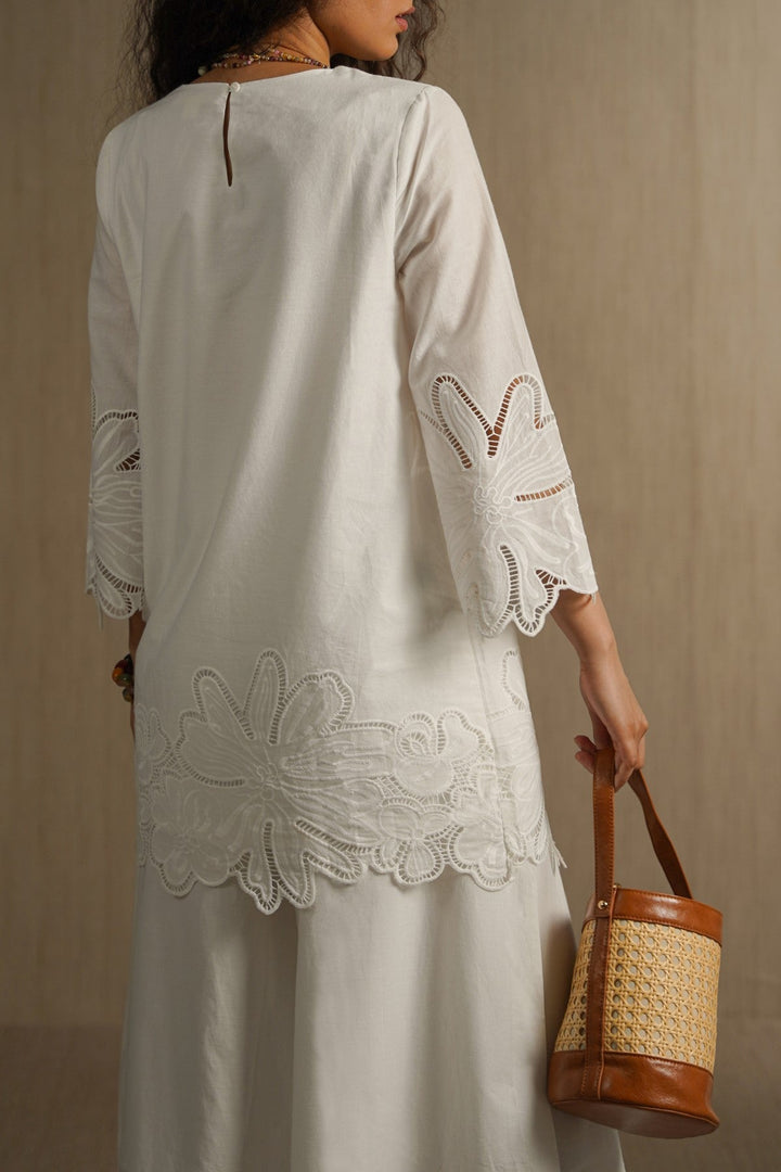 WHITE BOTANICAL CUTWORK TOP