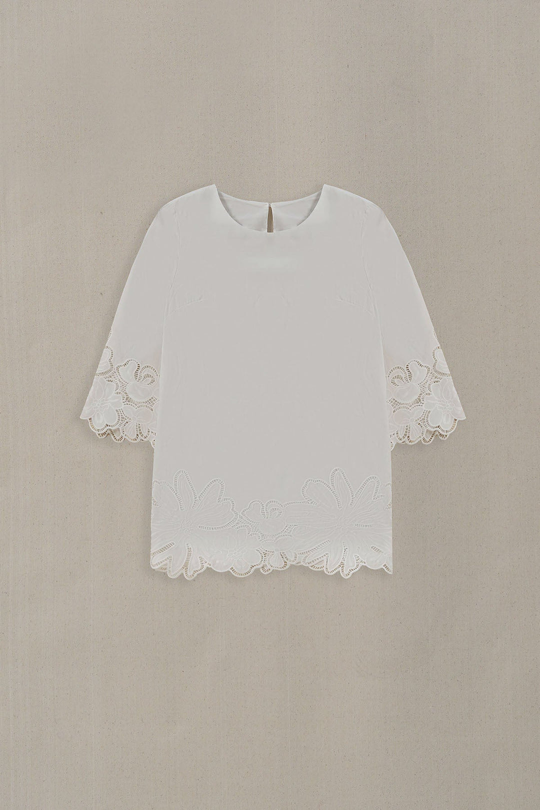 WHITE BOTANICAL CUTWORK TOP