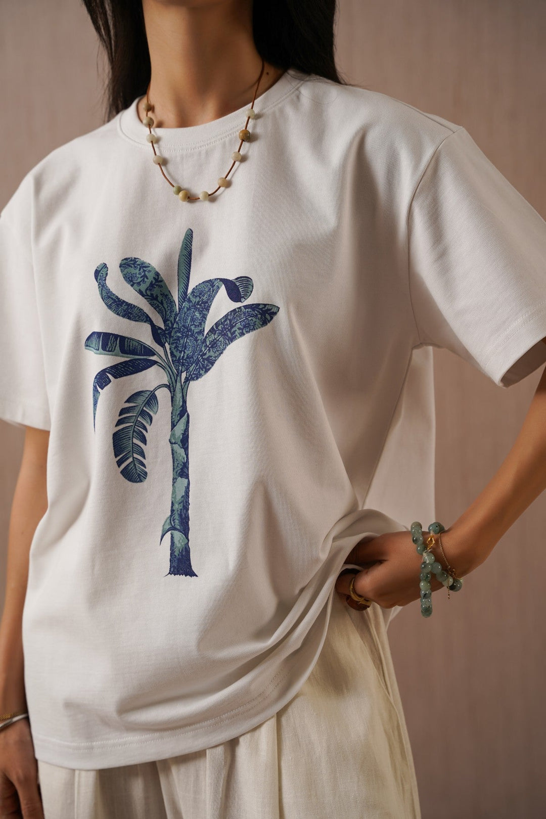 WHITE BLUE PALM TEE