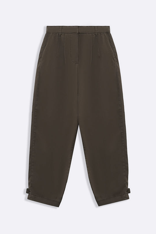 MOM  STRAIGHT PANTS