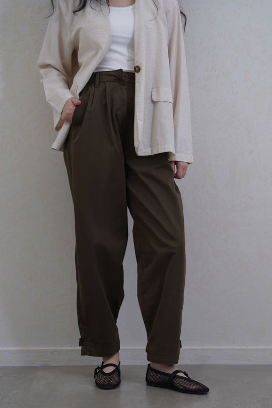 MOM  STRAIGHT PANTS