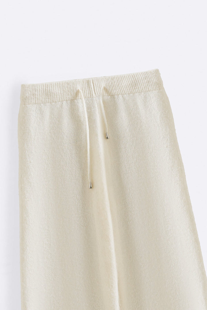 CREAM LOUNGE PANTS