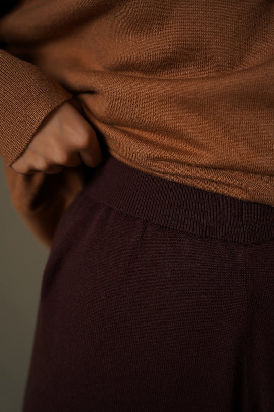 DARK BROWN FLOWY TROUSERS