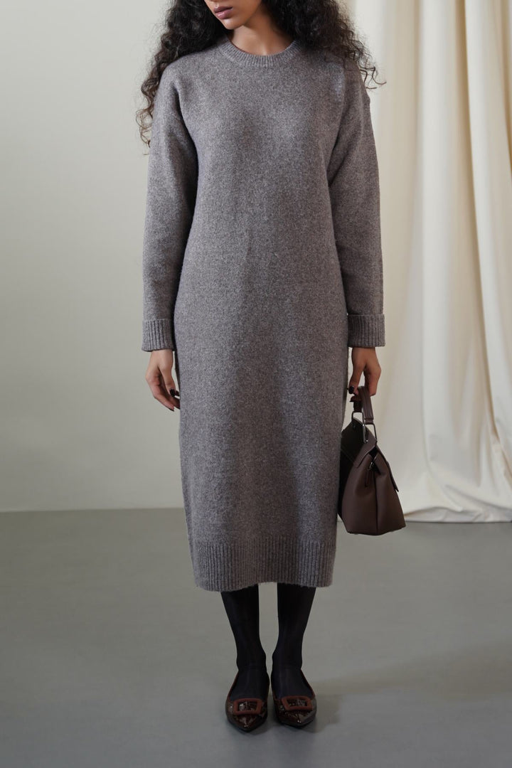 BROWN EVERYTHING WINTER DRESS