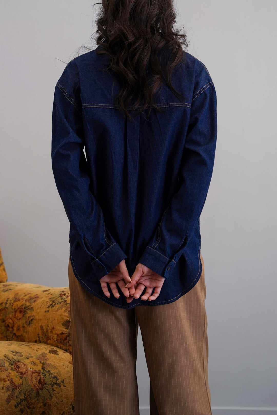 MID BLUE RELAXED DENIM SHIRT