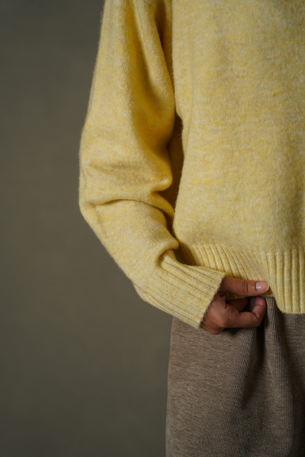 LIME SOFT BUTTER KNIT