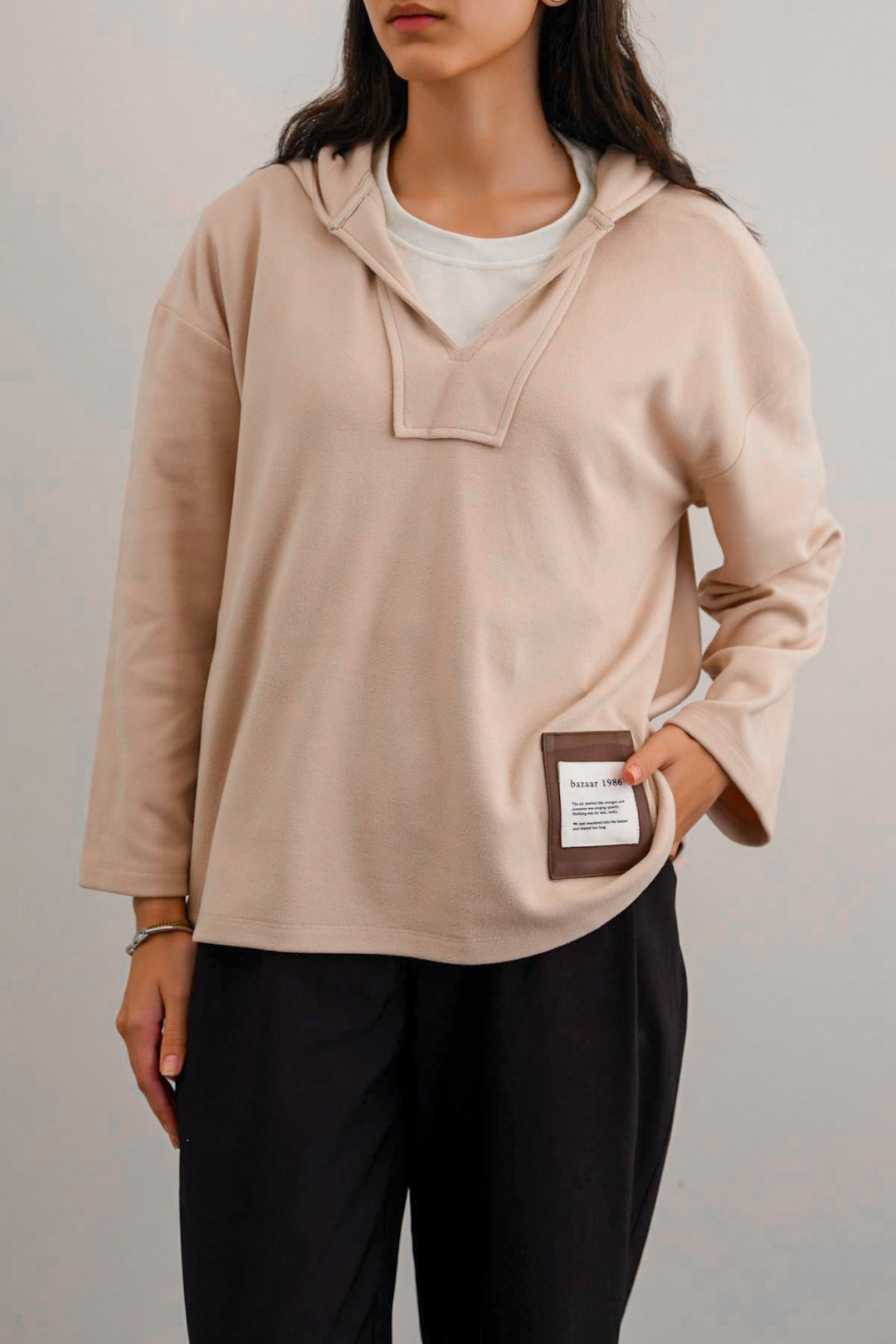 BEIGE SOFT FLEECE PATCH HOODIE