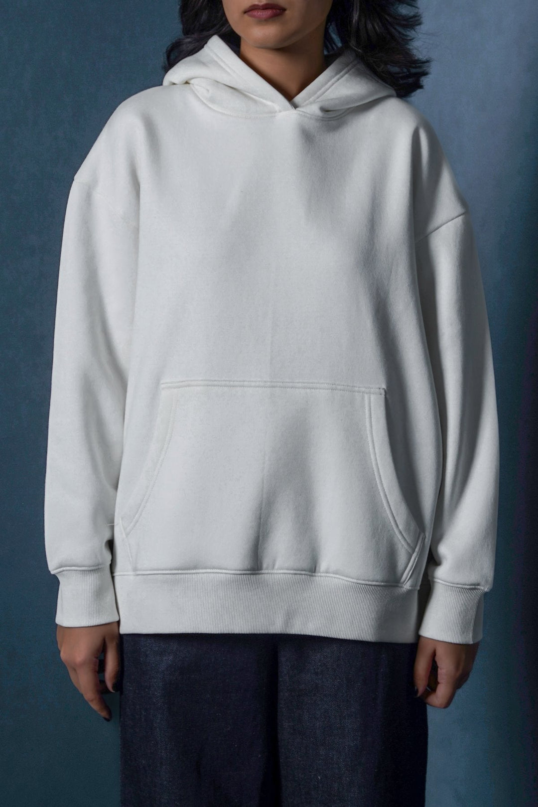 WHITE CLASSIC HOODIE