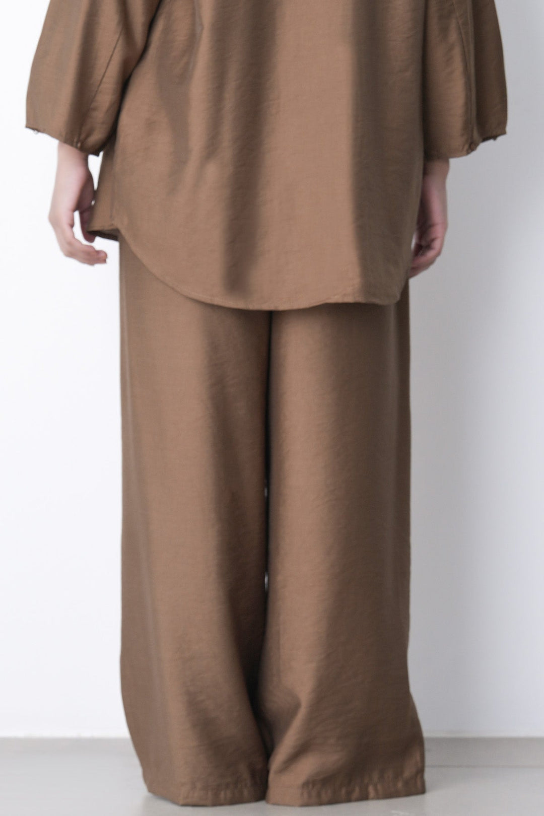 BROWN-FLOWY LONG PANTS