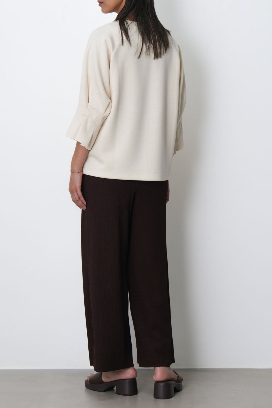 BROWN WIDE CROPPED PANTS