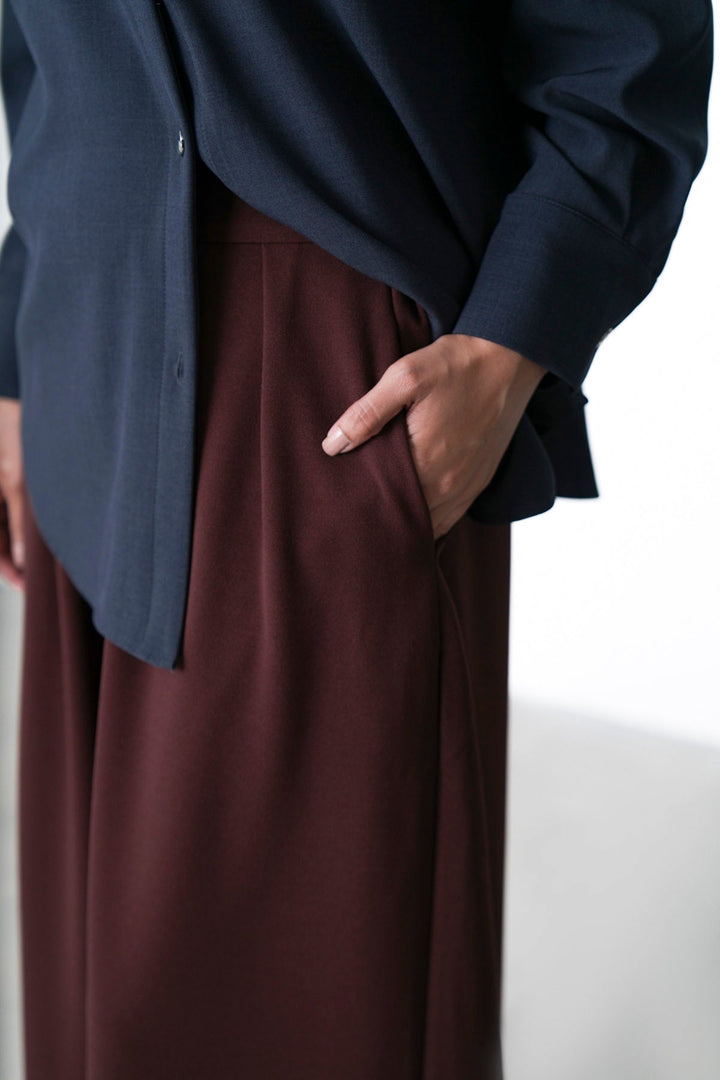BROWN DEEP PLEAT PANTS