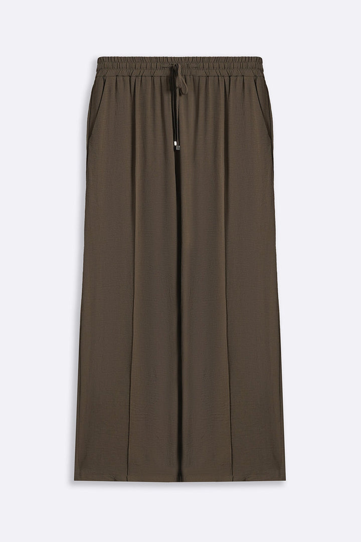 BROWN SLINKY SEAM TROUSER