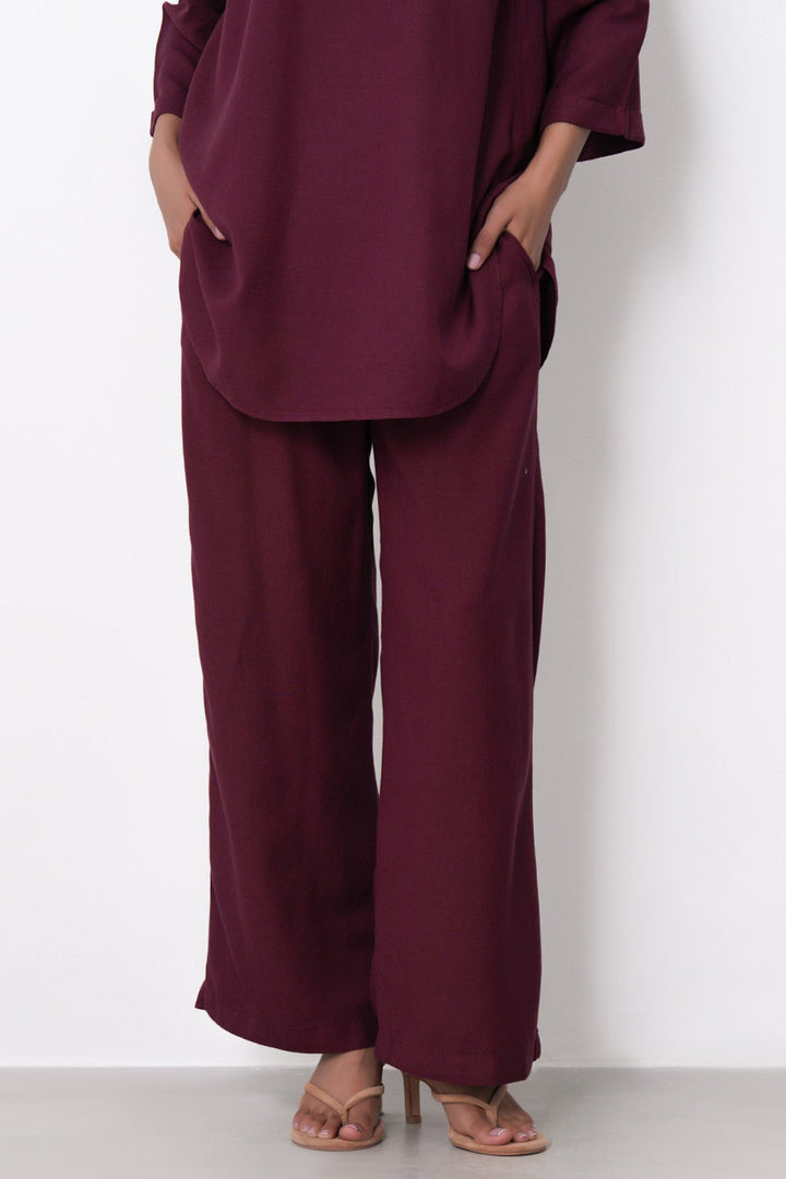 BURGUNDY-STRAIGHT WIDE PANTS