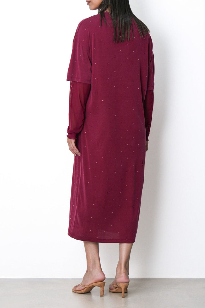 BURGUNDY MESH CUFF MAXI DRESS