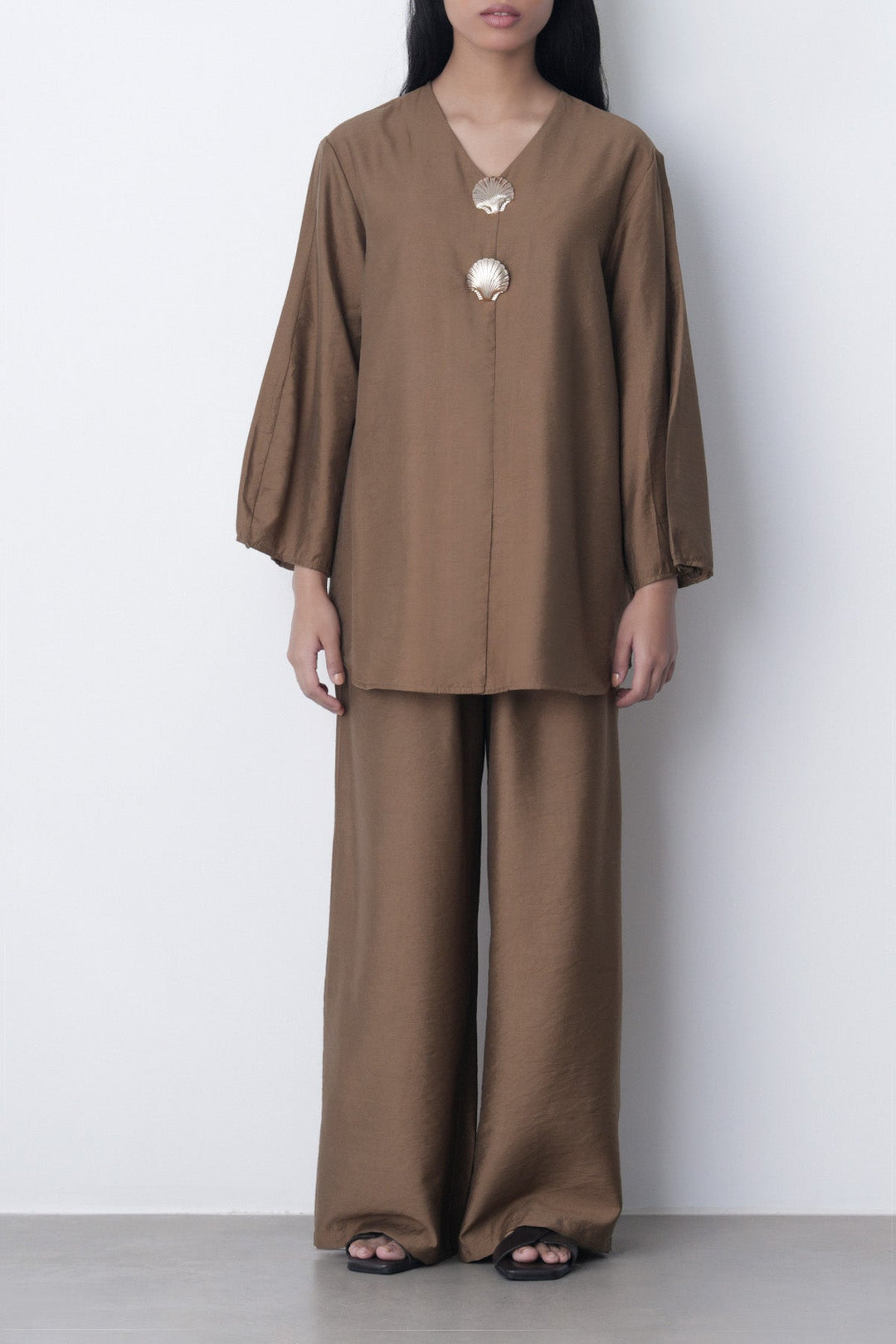 BROWN-SEA TREASURES BLOUSE