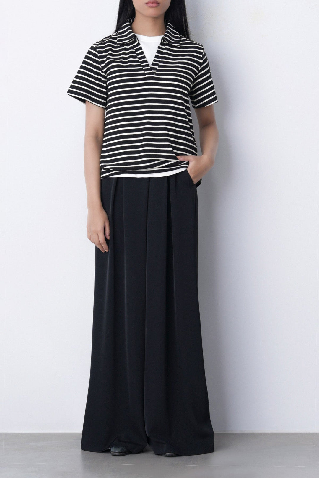 BLACK WHITE-YARN DYED HENLEY