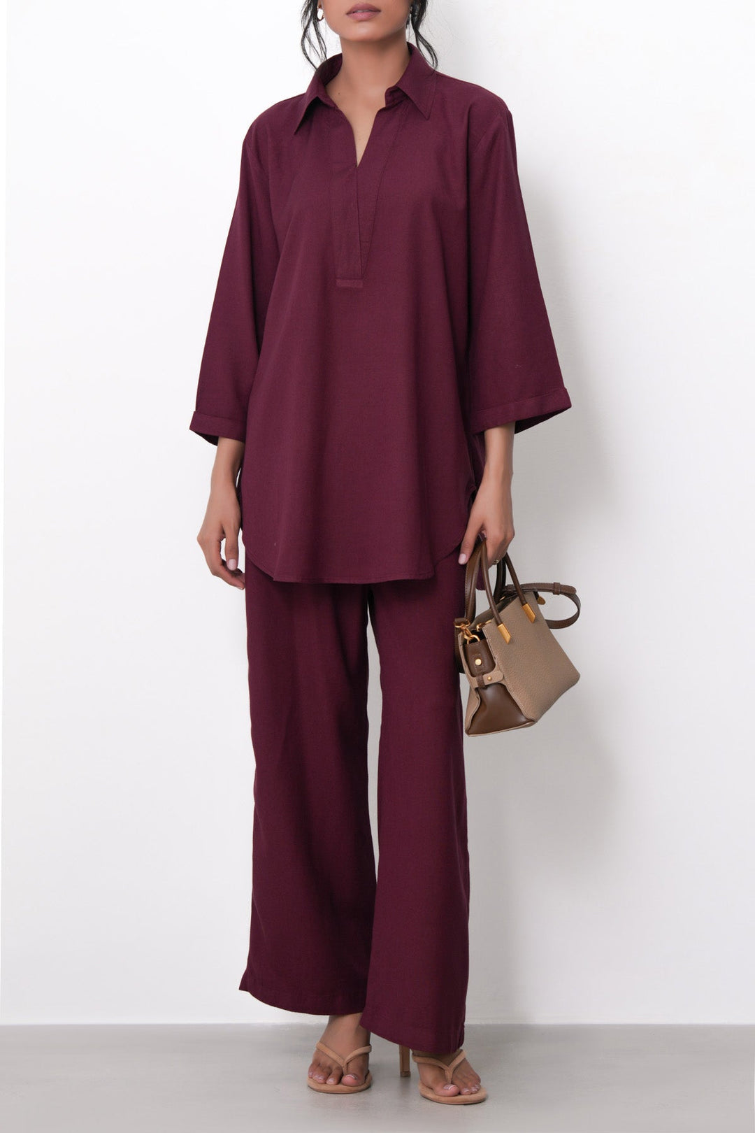 BURGUNDY-RELAXED COLLARED TOP