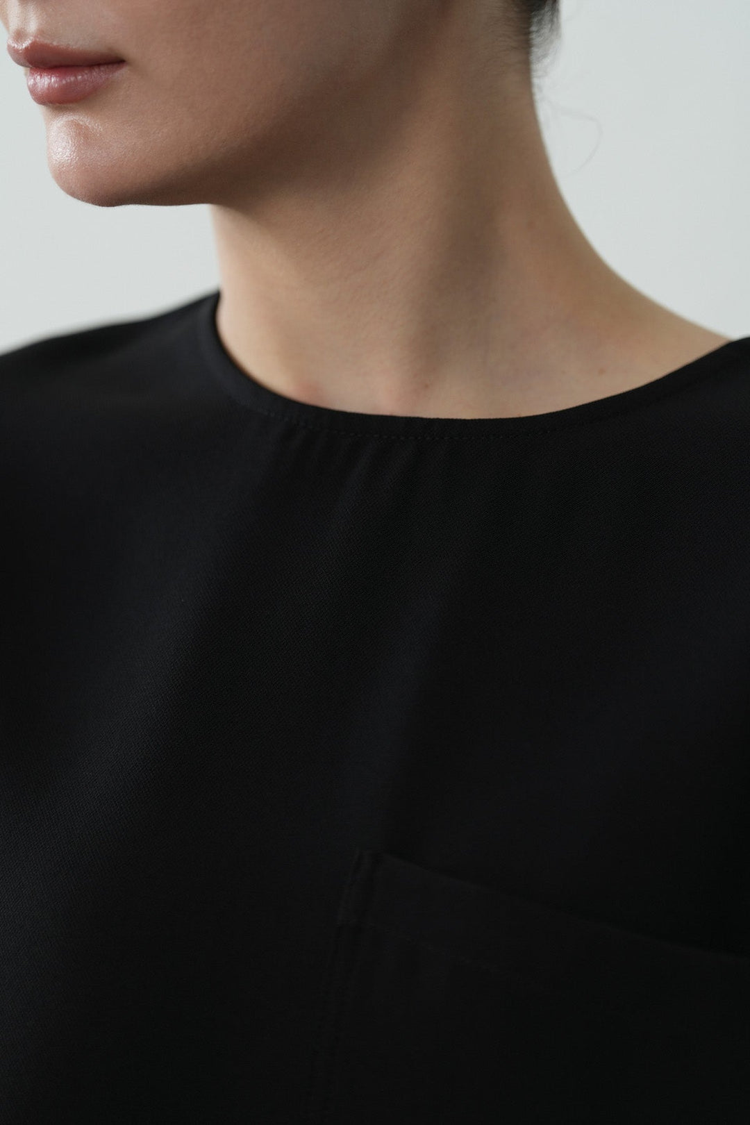 BOXY CREW TOP