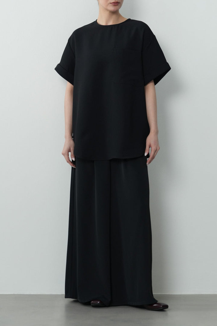 BOXY CREW TOP