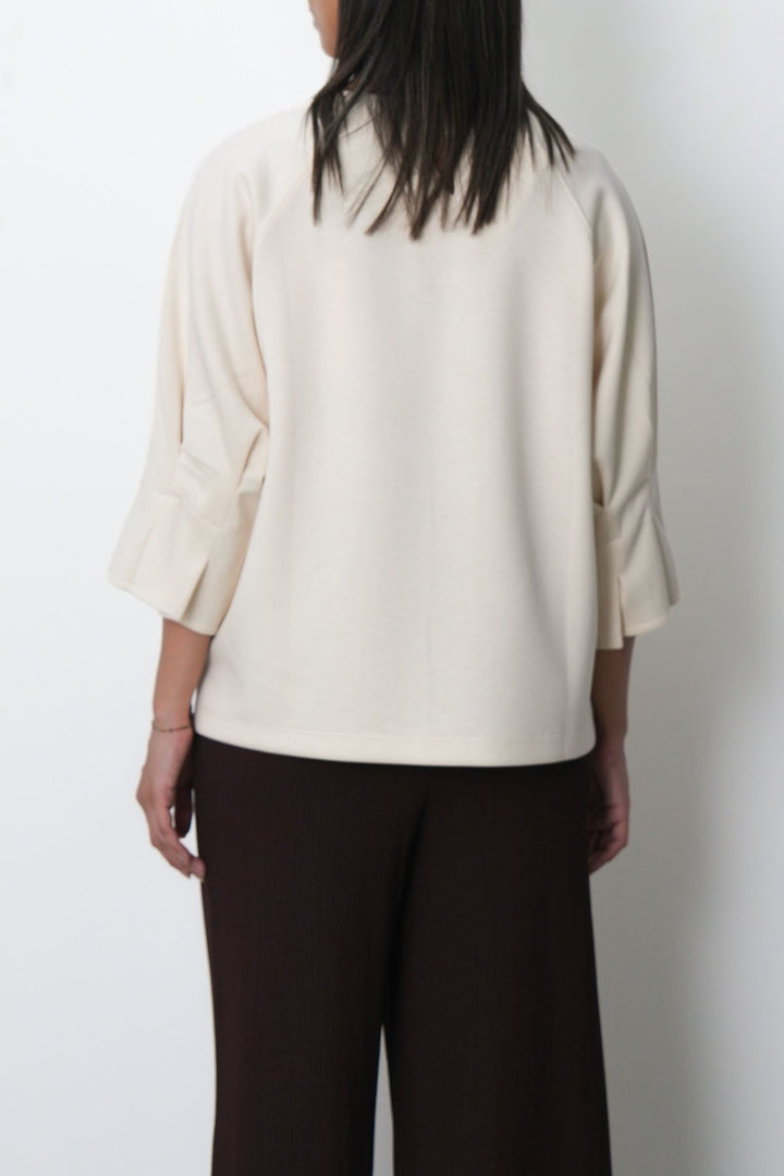 IVORY PLEATED CUFF TEE